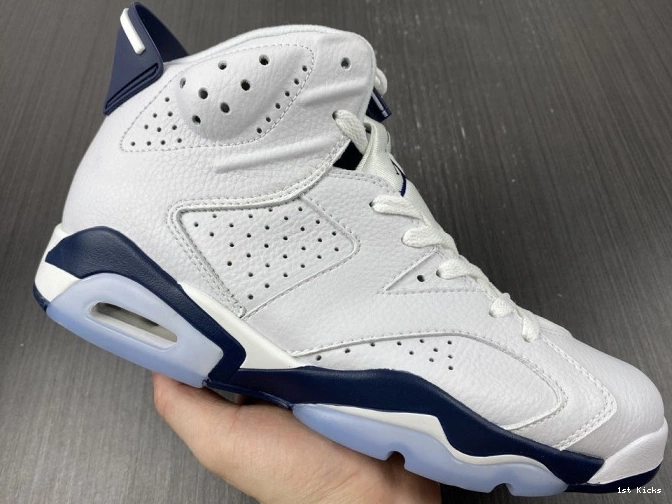 6 Retro (2022) Midnight Navy Jordan CT8529-141 0714